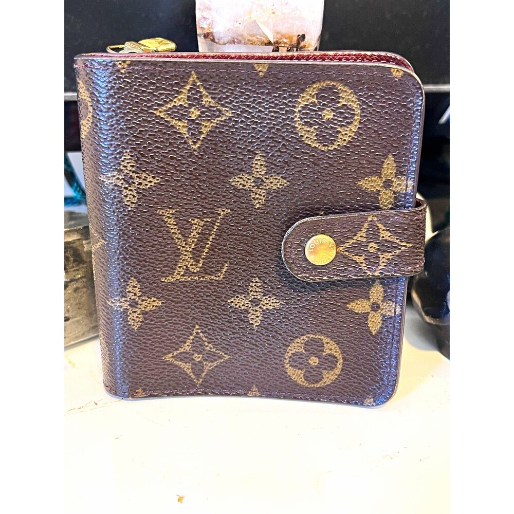 Authentic Louis Vuitton Monogram Compact Zip Bifold Wallet (M61667)